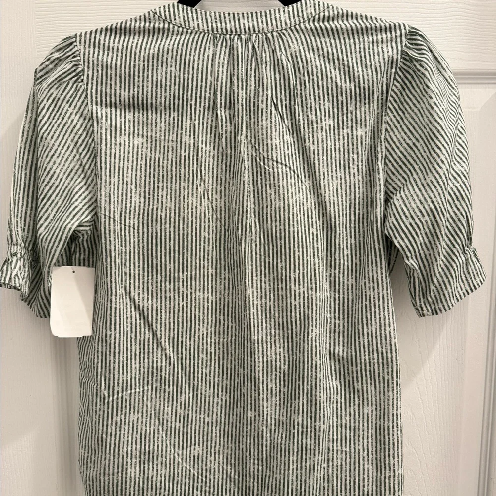 Michael Stars Roxanne Striped Button Down Top Olive Green White Women’s XS - Picture 7 of 8